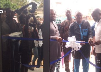 Médias : Inauguration du nouveau siège de Taxi FM