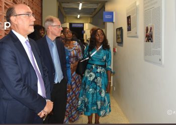 Vernissage des photos du livre ‘‘Vivre avec l’albinisme en Afrique’’ 3 Vernissage des photos du livre ‘‘Vivre avec l’albinisme en Afrique’’