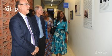 Vernissage des photos du livre ‘‘Vivre avec l’albinisme en Afrique’’ 6 Vernissage des photos du livre ‘‘Vivre avec l’albinisme en Afrique’’