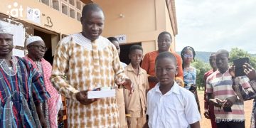 Bassar : Des kits distribués aux élèves de l’EPPK Kabou Centre