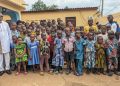 Agou: Le sénateur Paniah Sylvain offre des kits scolaires aux démunis 3 Agou: Le sénateur Paniah Sylvain offre des kits scolaires aux démunis