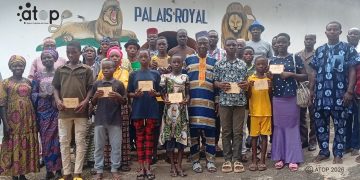 Bassar : 12 meilleurs élèves bénéficient d’un soutien financier 5 Bassar : 12 meilleurs élèves bénéficient d’un soutien financier