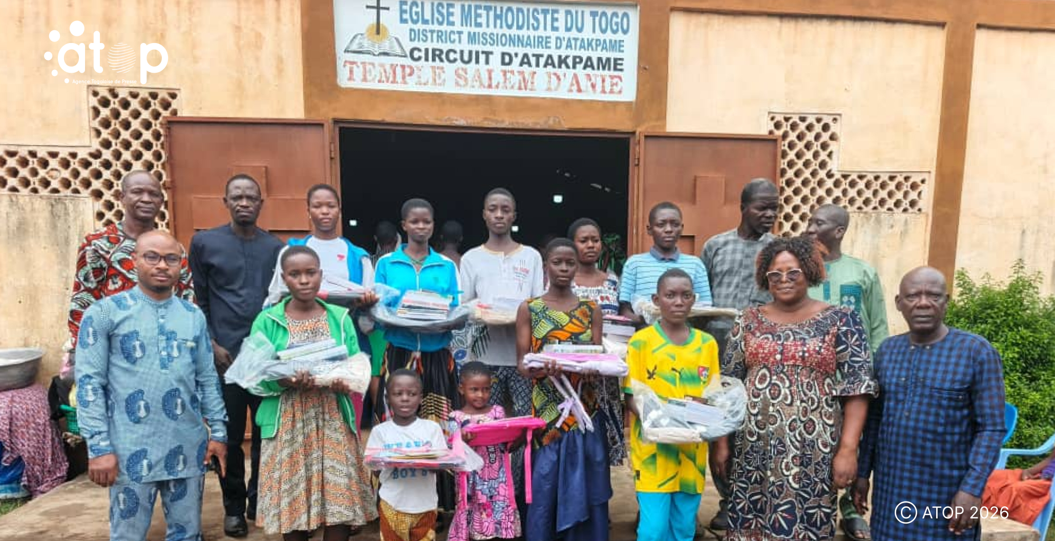 Social : Le « Cluster Anié » distribue des fournitures scolaires aux enfants vulnérables 1 Oliver 5 3