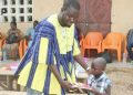Tône/Éducation : L’ONG Wealth of human health assure la rentrée aux meilleurs élèves de Koni et Kongbane