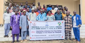 PHOTO 1 Officiels et participants