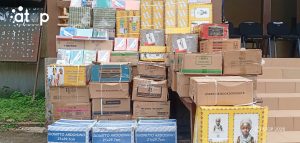 36 Des Kits scolaires.