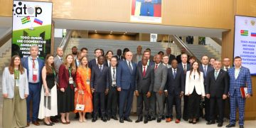 Coopération Togo-Russie : La clôture des travaux marquée par la signature du procès-verbal de la rencontre et un mémorandum de coopération culturelle