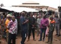 La FNFI échange avec les victimes de l’incendie du bâtiment central du grand marché d’Anié