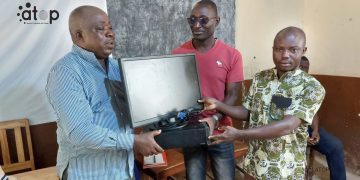 Wawa : Vingt ordinateurs offerts au collège scientifique 5 Wawa : Vingt ordinateurs offerts au collège scientifique