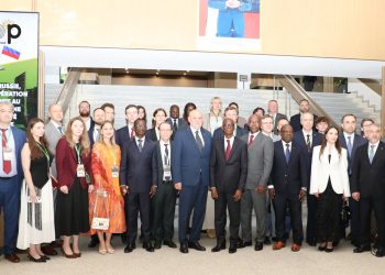 Coopération Togo-Russie : La clôture des travaux marquée par la signature du procès-verbal de la rencontre et un mémorandum de coopération culturelle