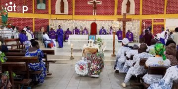 Kozah/Religion : La cathédrale Saints Pierre et Paul fait ses adieux au père Innocent Pahizi