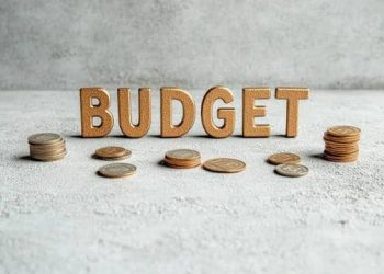 Togo : Le projet de loi de finances, exercice 2027 connait une baisse de 2,5 %   